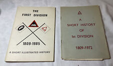2 Booklets The First Division 1809 1985 1972 British Military History Soft Cover picture