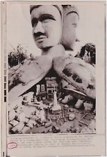 ULEVICH * VIENTIANE LAOS BUDDAH * SCULPTURES * VIETNAM WAR * VINTAGE 1973 photo picture