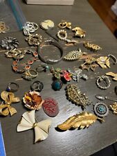 Vintage Estate Junk Drawer Lot Pins Brooches EUC picture