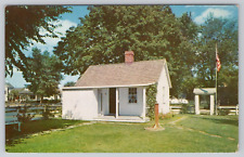 Post Card The Birthplace of Herbert Hoover G321 picture
