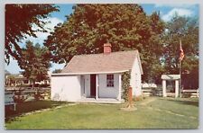 Post Card The Birthplace of Herbert Hoover West Branch, Iowa G259 picture