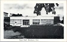 postcard Blenheim, Ontario - Town Hall picture