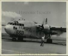 1960 Press Photo Start-Up of 357th Troop Carrier Squadron Plane, Houston picture