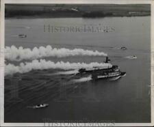 1952 Press Photo An aerial view of steamboats racing - orb57059 picture