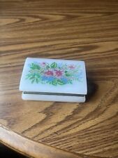 vintage bakelite jewelry box (white With Flowers) picture