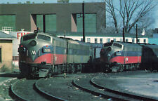 Postcard Metro North Communter Railroad FL9's No 519 & 5048 Danbury CT 1984 picture