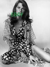 CHARLOTTE RAMPLING Photograph picture