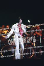 1972 Singing Superstar ELVIS PRESLEY (PHOTO) 