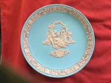 E5991 Wedgwood Pink on Blue Jasperware Valentines Day 1987 Collectors Plate picture