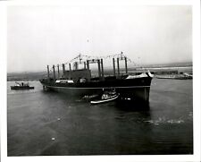 GLO6 Orig Globe Photo SS AFRICAN MERCURY Civilian Cargo Ship Moved by Tugboat picture