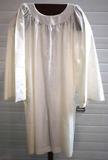 Lightly Used White Surplice by R.J. Toomey Co. Size XL (CU1206) Vestment Co picture