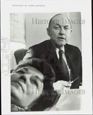 1970 Press Photo Psychologist and patient - lra65780 picture