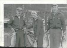 1958 Press Photo Paul Isaak, Fern & Ed Burke with Fish at Salmon Derby, Seward picture