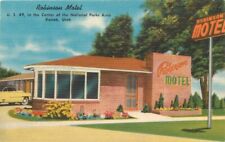 Kanab Utah Robinson Motel 1940s roadside Colorpicture Postcard 21-8508 picture