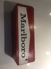 MARLBORO TOBACCO  DOMINO'S RED WOOD BOX  VERY RARE VINTAGE COLLECTORS ITEM picture