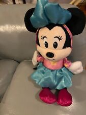Plush Minnie mouse doll NWOT picture