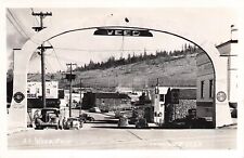RPPC Weed California c1940's Welcome Arch, Cafe, Ford Dealer picture