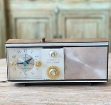Vintage ZENITH Solid State Alarm Clock Radio Electric 