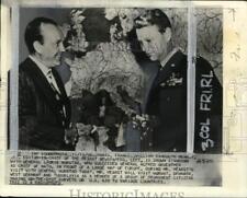 1956 Press Photo Businessman William Randolph Hearst Jr & Lauris Norstad, France picture