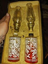 Vintage Pair Of Foster & Forbes Poinsettia Floral Oil Lamps with Chimneys 10