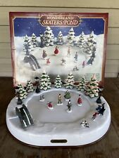 Vintage Wonderland Skaters Pond Christmas Fantasy Ltd 1996 Lighted Musical Decor picture