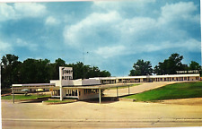 Tower Motel Poplar Bluff Missouri Unused Postcard 1960s picture