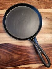 Cast Iron Round Handled Griddle 8-7/8