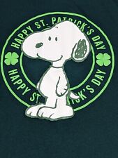 Peanuts SNOOPY Happy St Patrick's Day (M) T-Shirt Holiday Irish Green Peanuts  picture