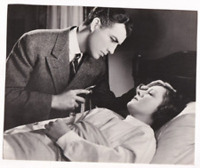 MAGNIFICENT OBSESSION SCENE IRENE DUNNE & ROBERT TAYLOR 1935 VTG PHOTO Y 384 picture