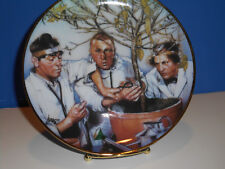   THREE STOOGES COLLECTORS PLATE 