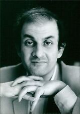 Indian-born British author Salman Rushdie poses... - Vintage Photograph 4935021 picture