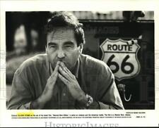 1994 Press Photo Oliver Stone on the set of his film 