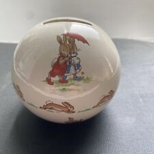Collectible 1988 Royal Doulton English Porcelain Bunnykins 3.5