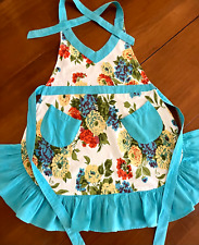 Vintage Style Kitchen Apron - Floral w/ Ruffle - Wellesley Manor picture