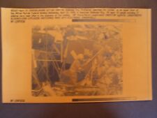 Oklahoma City Bombing Press Wire Photo 1995 Oklahoma Firefighters Search Victims picture