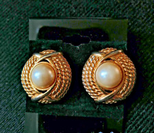 Vintage Gold Wavy Faux Pearl Runway Designer Couture Look Clip on Earrings picture