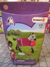 damage box - Schleich Playful Toy Foal Horse Club Play Set Hedgehog #42534 New picture