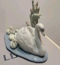 Lladro Follow Me Mother Swan with 4 Cygnets Figurine #5722 With Box picture