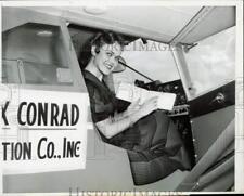 1956 Press Photo Marian Cox flies solo in light plane after 7-hour course, IL picture