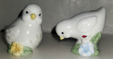 Lenox Butterfly Meadow Chick Porcelain Salt & Pepper Shaker Set 2.5” picture