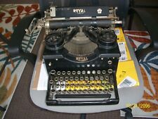 royal typewriter vintage picture