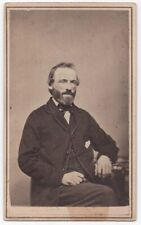 ANTIQUE CDV CIRCA 1860s W.F. PAGE HANDSOME BEARDED MAN IN SUIT NEW BRITAIN CONN. picture