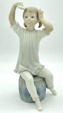Vintage LLADRO Figurine Girl Shampooing 1148 Retired MATTE 8.75 Inch SPAIN picture