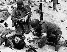 WW2 Photo, D-Day Invasion, Wounded Medic, WWII World War Two Normandy  / 1079 picture