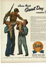 1943 LEE Denim Overalls Dungarees US Soldier on shoulders art Vintage Print Ad  picture