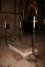 Photo 6x4 Tomb of  Bishop Grosseteste Lincoln Robert Grosseteste was the  c2007 picture