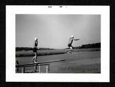 ACTION MID-AIR JUMP OFF DIVINGBOARD LAKE SWIMSUIT OLD/VINTAGE SNAPSHOT- K667 picture