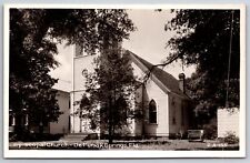 De Funiak Springs Florida~Conversing Bench by Episcopal Church~Tower 1940s RPPC picture