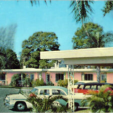 1950s Clearwater Bay Motel Fort Harrison Hotel B. M. Redmond Florida Postcard picture