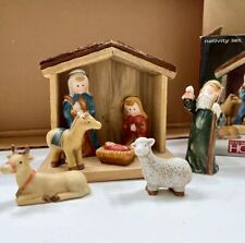 Home Holidays Porcelain Nativity Scene Set of 7 Figures w/Wood Creche, GarageBin picture
